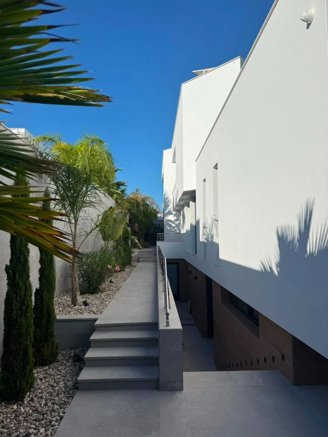 Villa Of 425 M² In Rojales, Spain