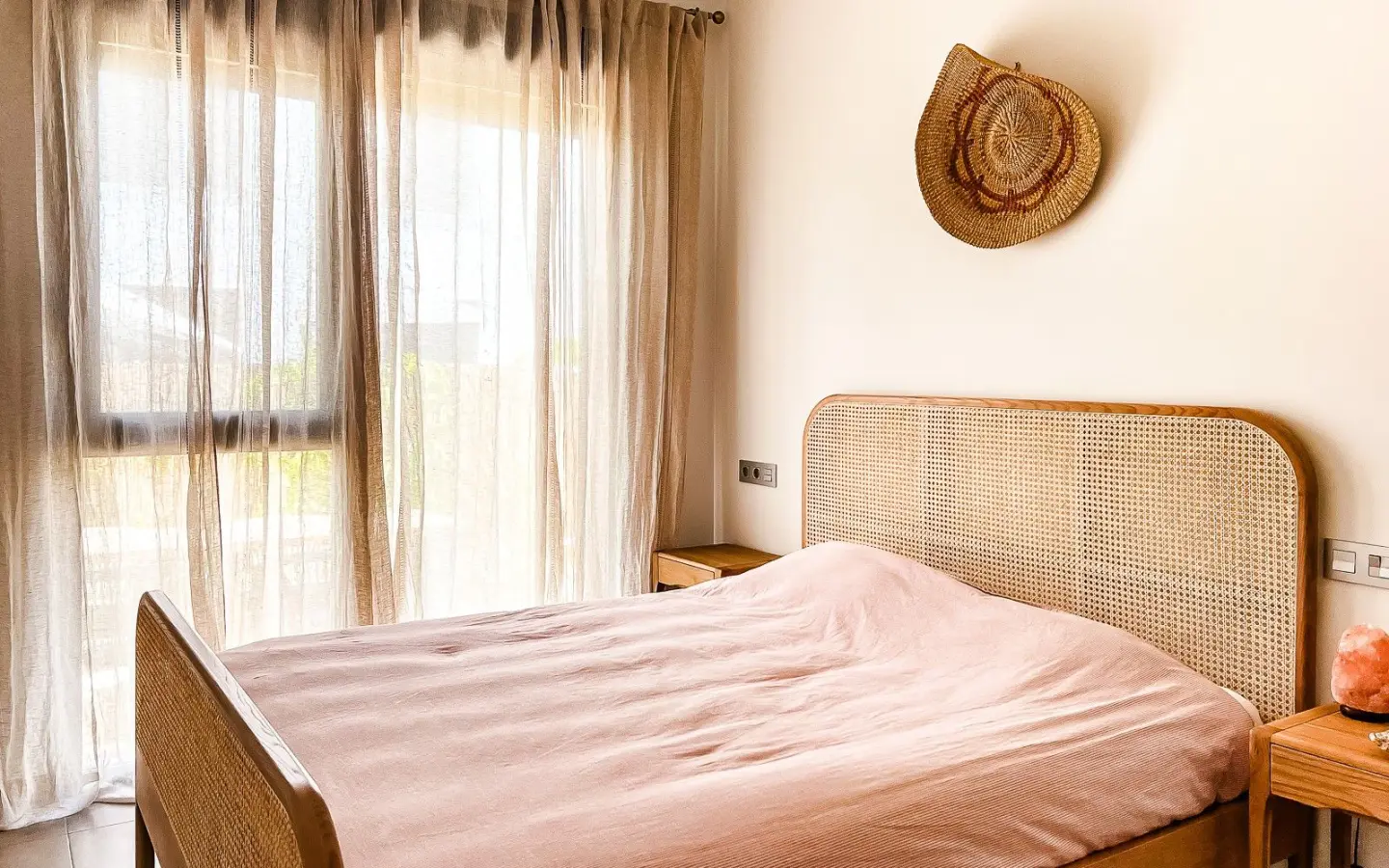 Apartment Of 100 M² In Santiago De La Ribera, Spain