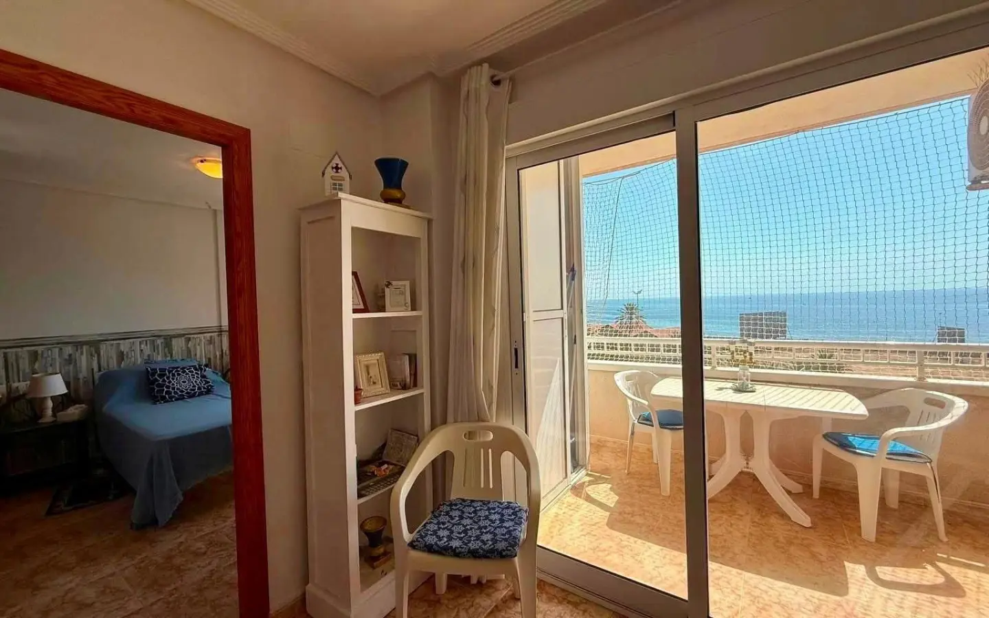 Apartment Of 64 M² In Torrevieja, Spain