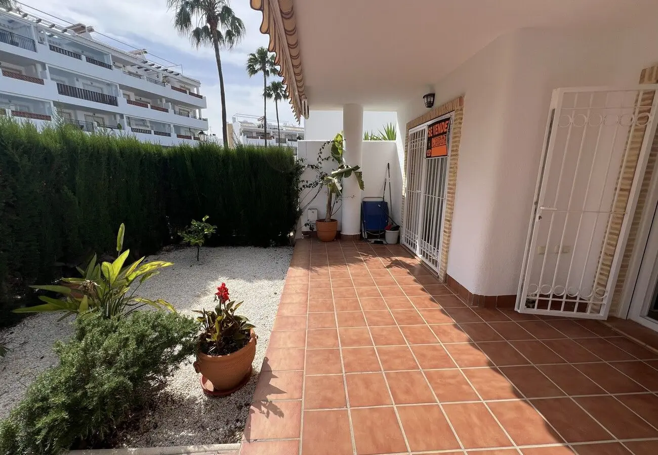 Apartment Of 90 M² In Orihuela Costa, Spain