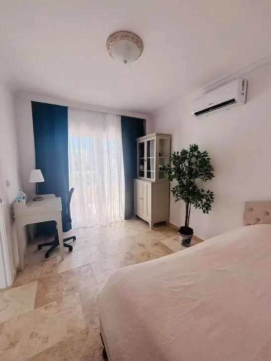 Villa Of 0 M² With Garden In Orihuela Costa, Spain