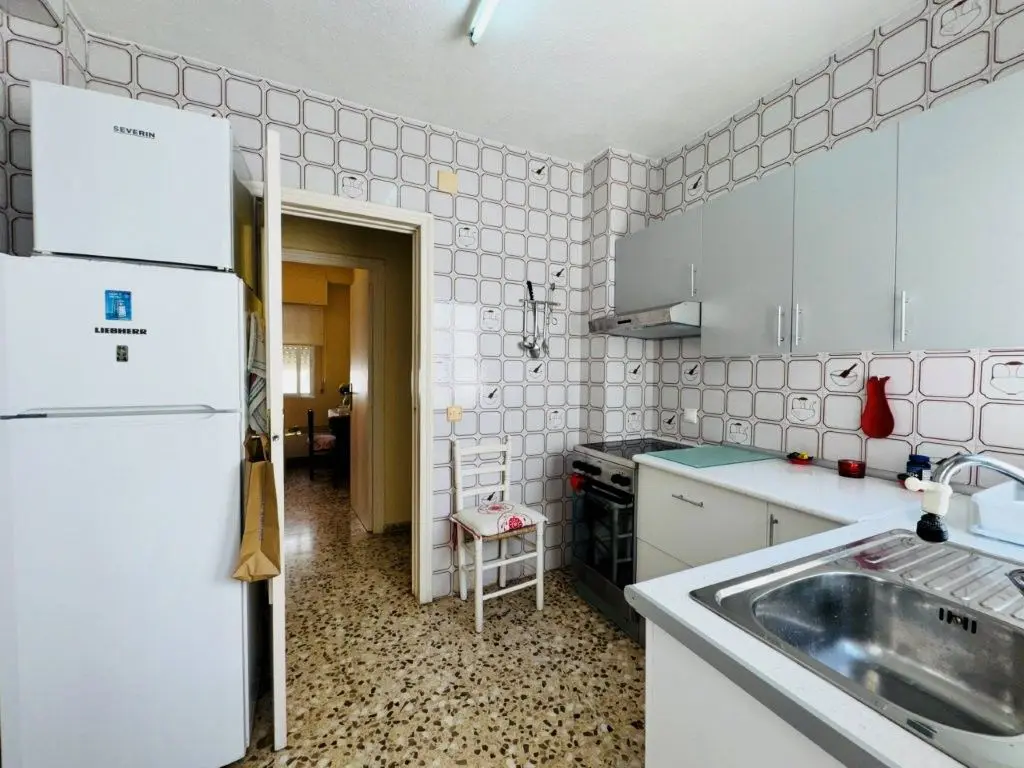Apartment Of 98 M² In Torrevieja, Spain