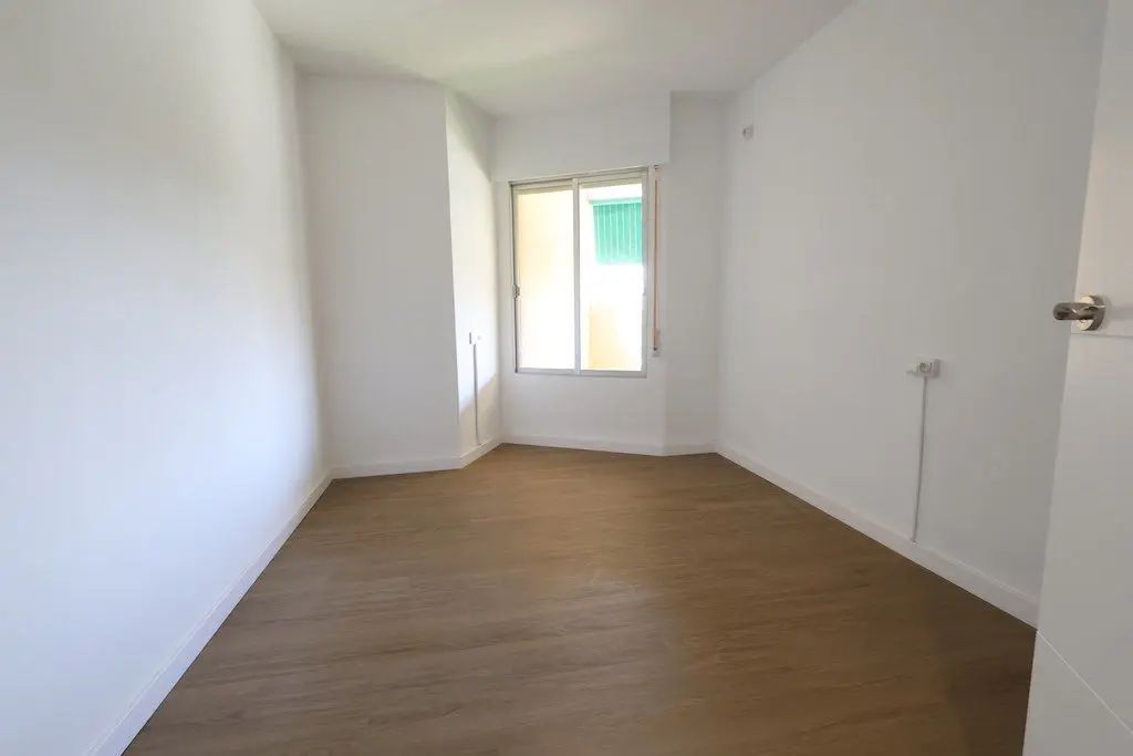 Apartment Of 100 M² In Orihuela Costa, Spain