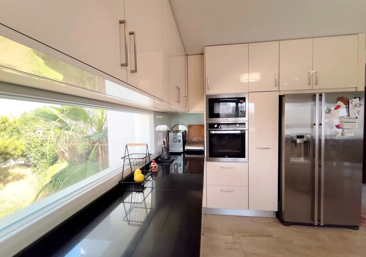 Villa Of 312 M² In Rojales, Spain