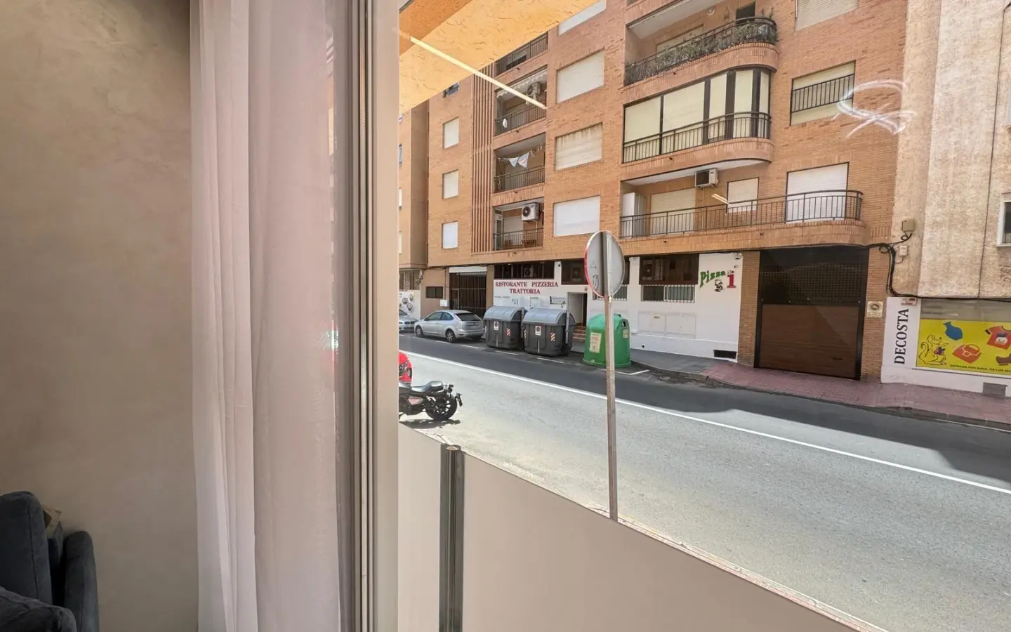Apartment Of 67 M² In Torrevieja, Spain
