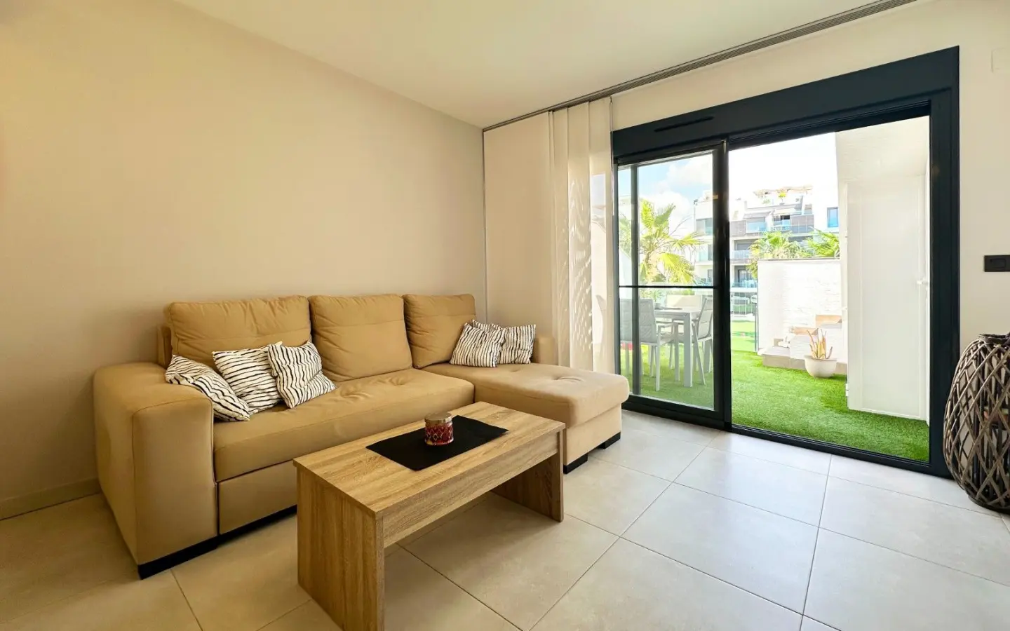 Apartment Of 75 M² In Orihuela Costa, Spain