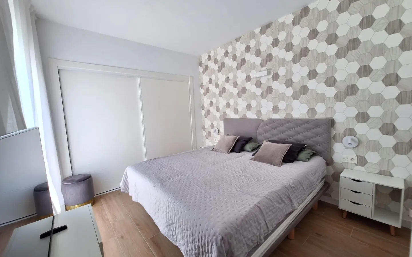 Villa Of 0 M² With Mediter Real Estate In Torrevieja, Spain