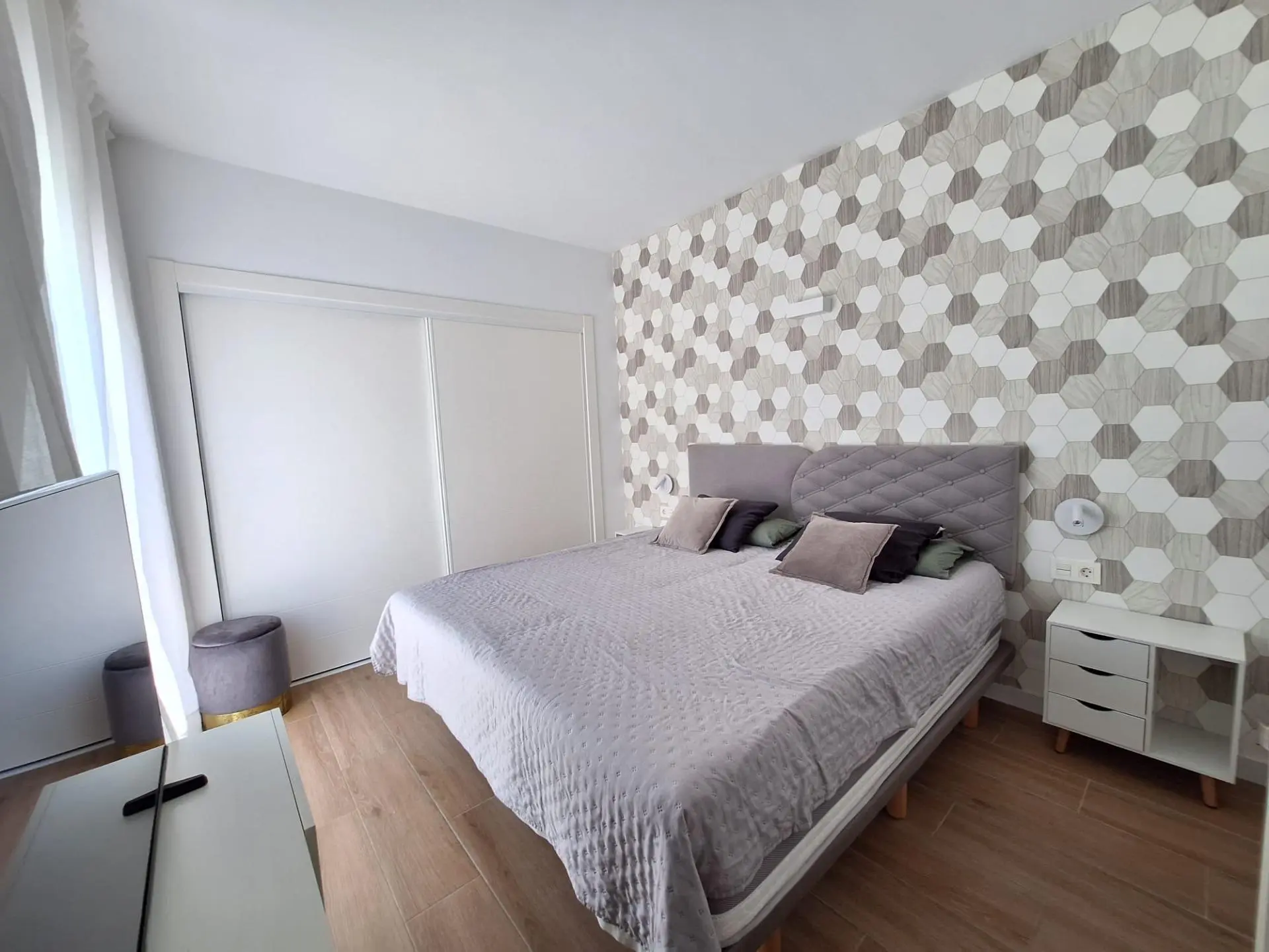 Villa Of 0 M² With Mediter Real Estate In Torrevieja, Spain
