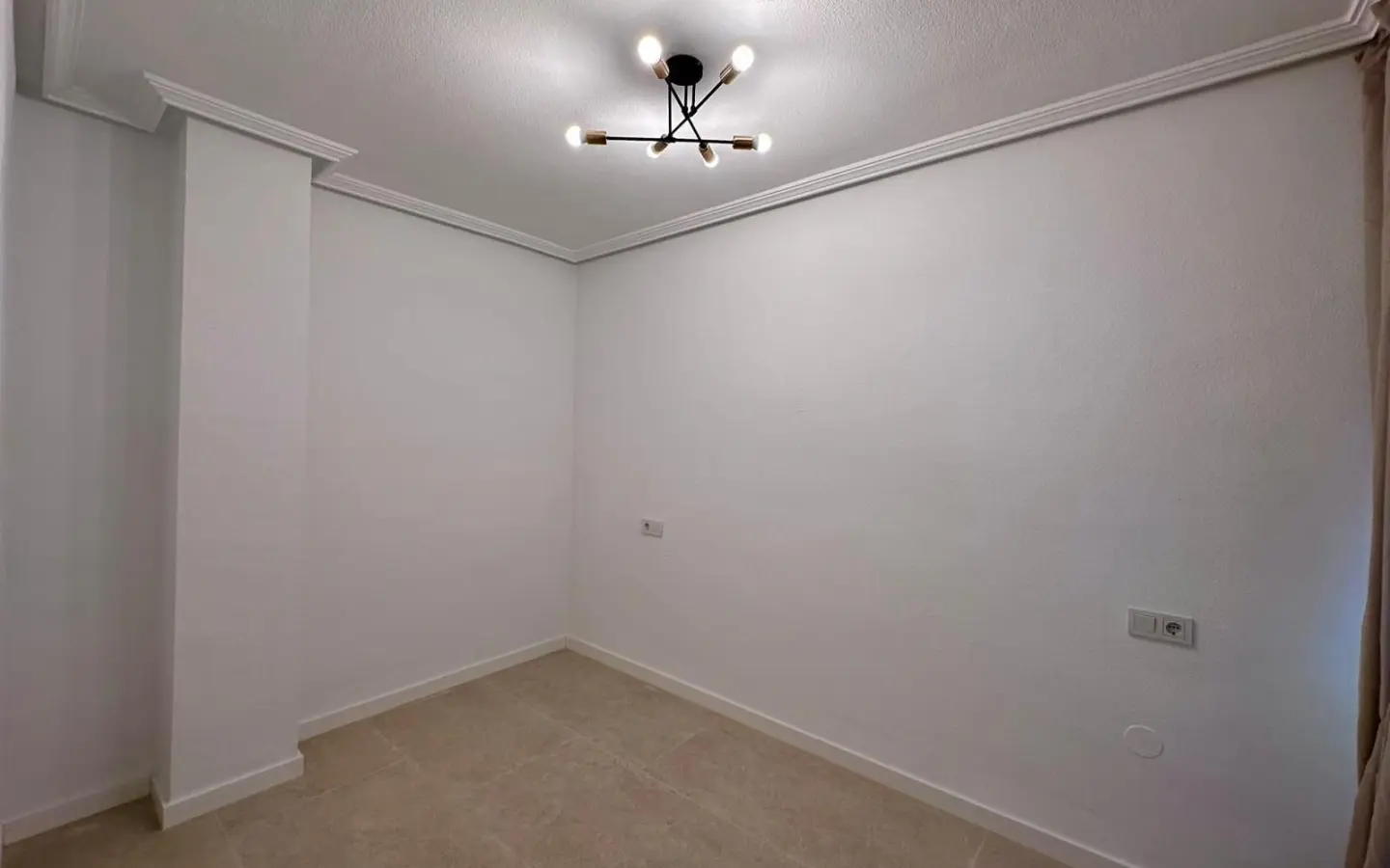 Apartment Of 65 M² With Mediter Real Estate In Torrevieja, Spain