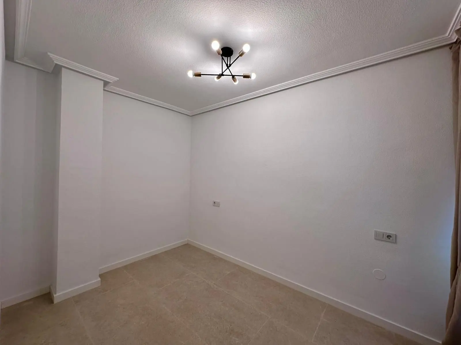 Apartment Of 65 M² With Mediter Real Estate In Torrevieja, Spain
