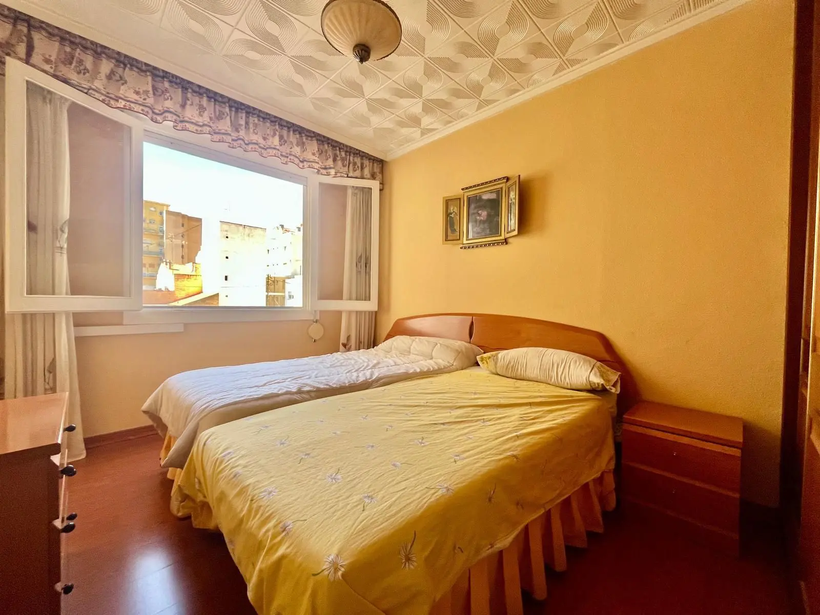 Apartment Of 97 M² In Torrevieja, Spain