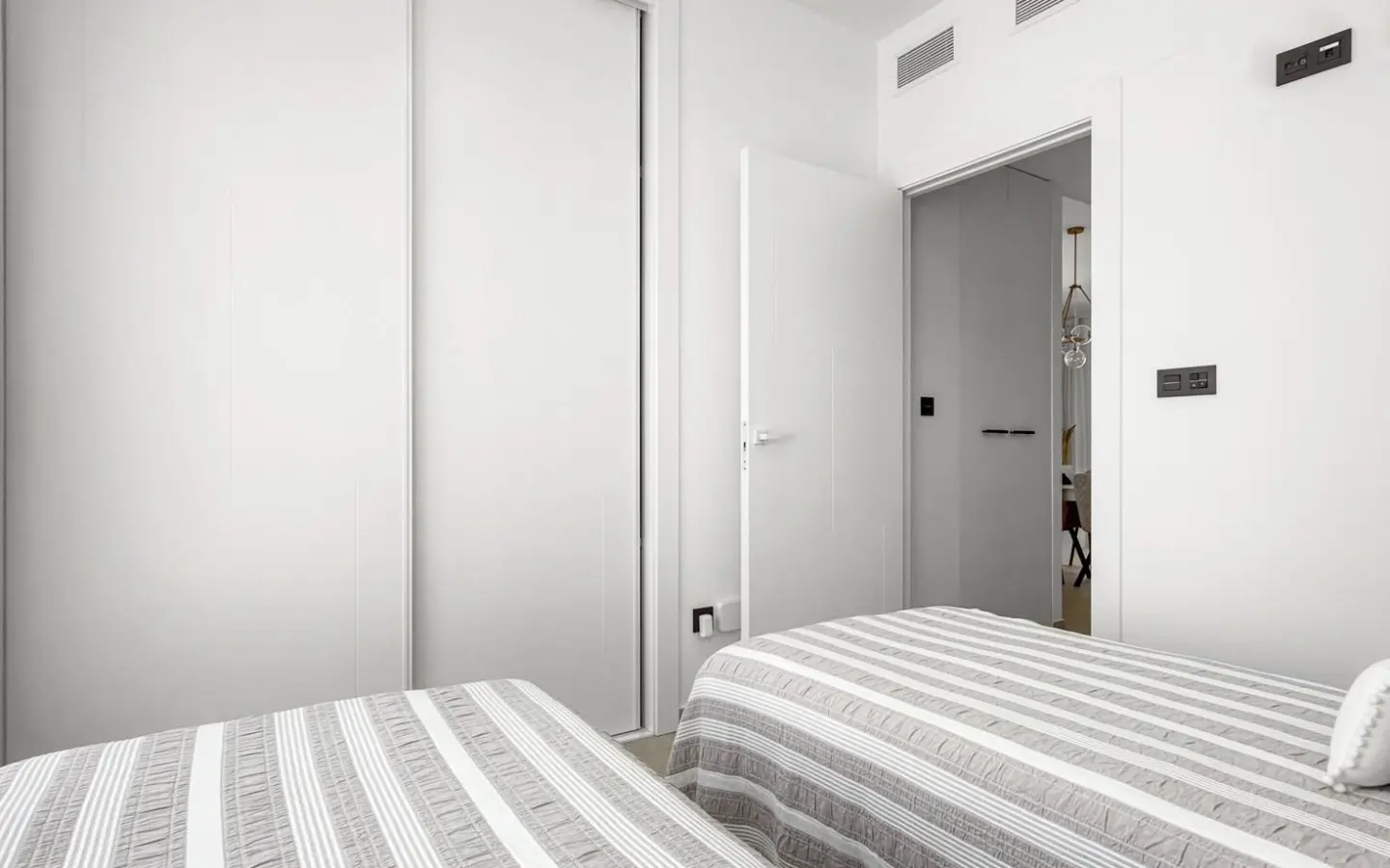 Apartment Of 71 M² In Torrevieja, Spain