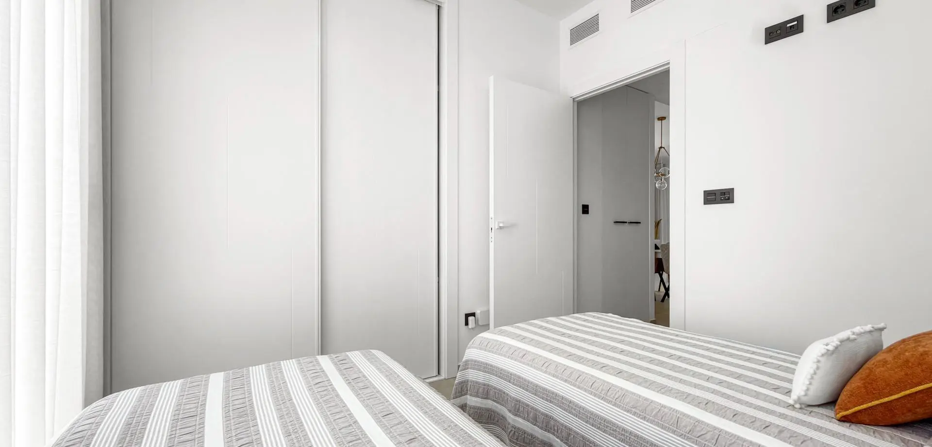 Apartment Of 71 M² In Torrevieja, Spain