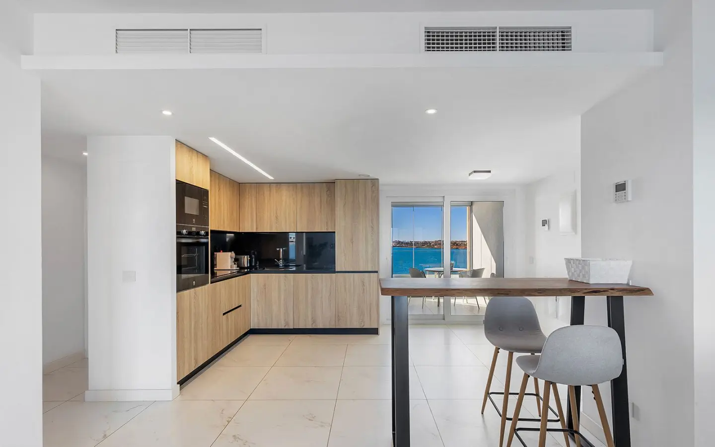 Apartment Of 122 M² In Torrevieja, Spain