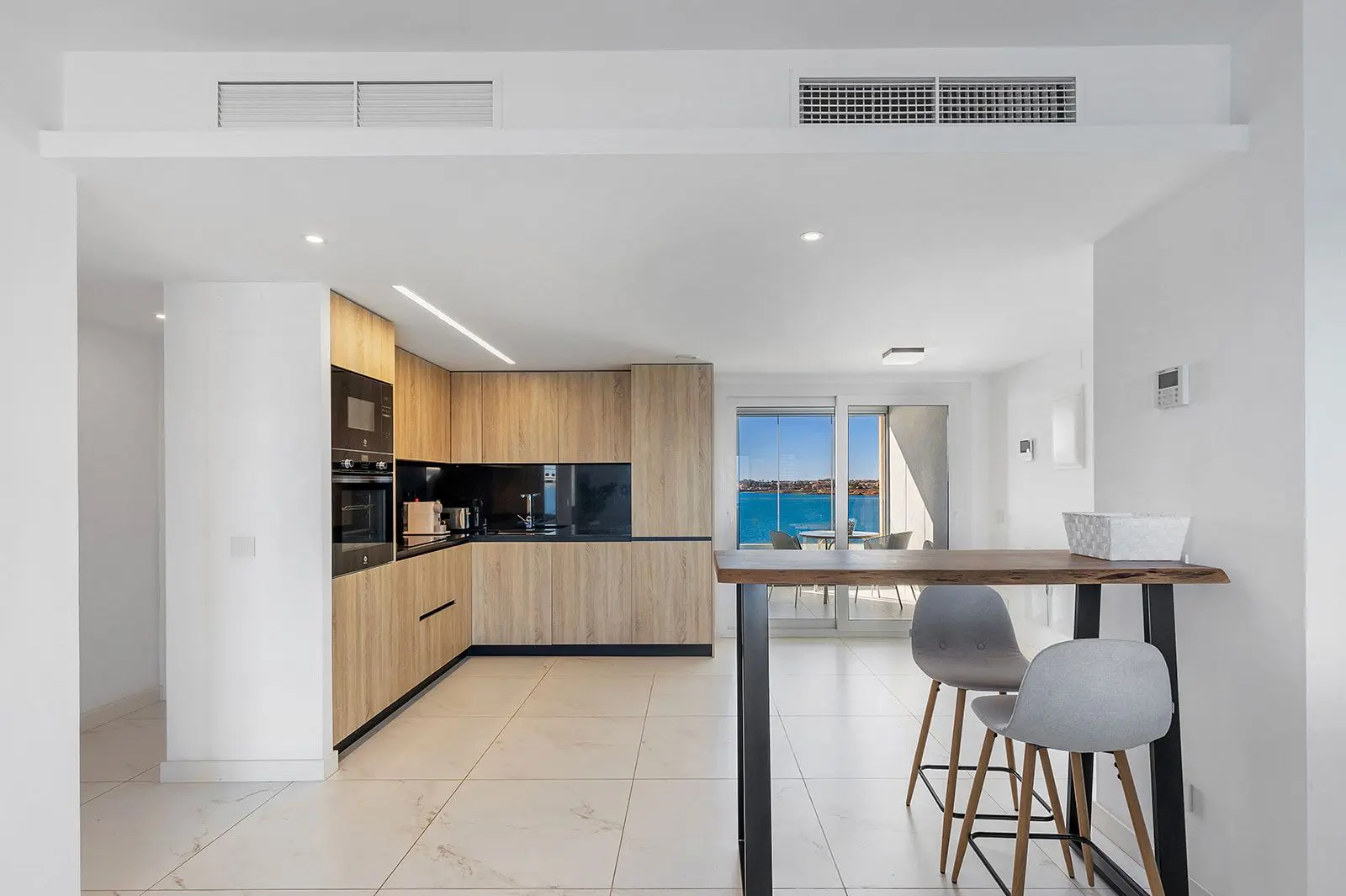 Apartment Of 122 M² In Torrevieja, Spain