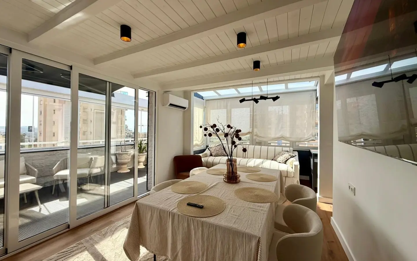 Apartment Of 150 M² In Guardamar Del Segura