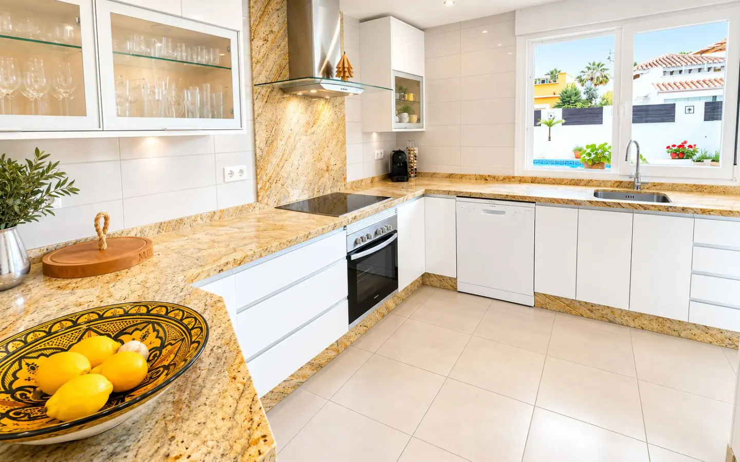 Villa Of 0 M² With Mediter Real Estate In Torre Pacheco, Spain