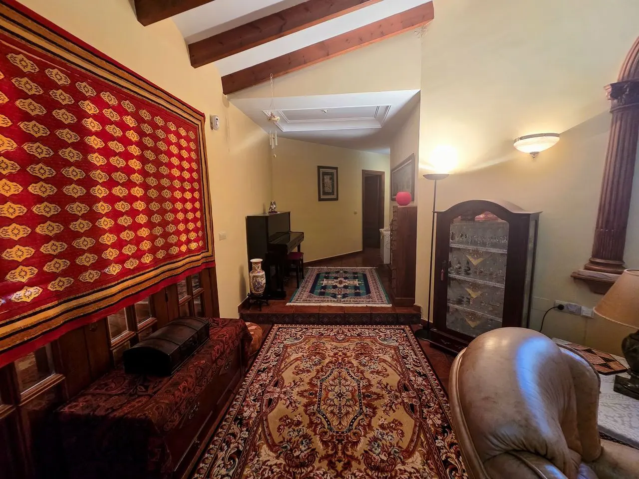 Villa Of 285 M² In Elche, Spain