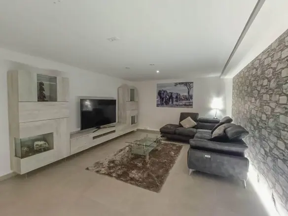 5-bedroom Villa In Rojales, Spain (214 M²)