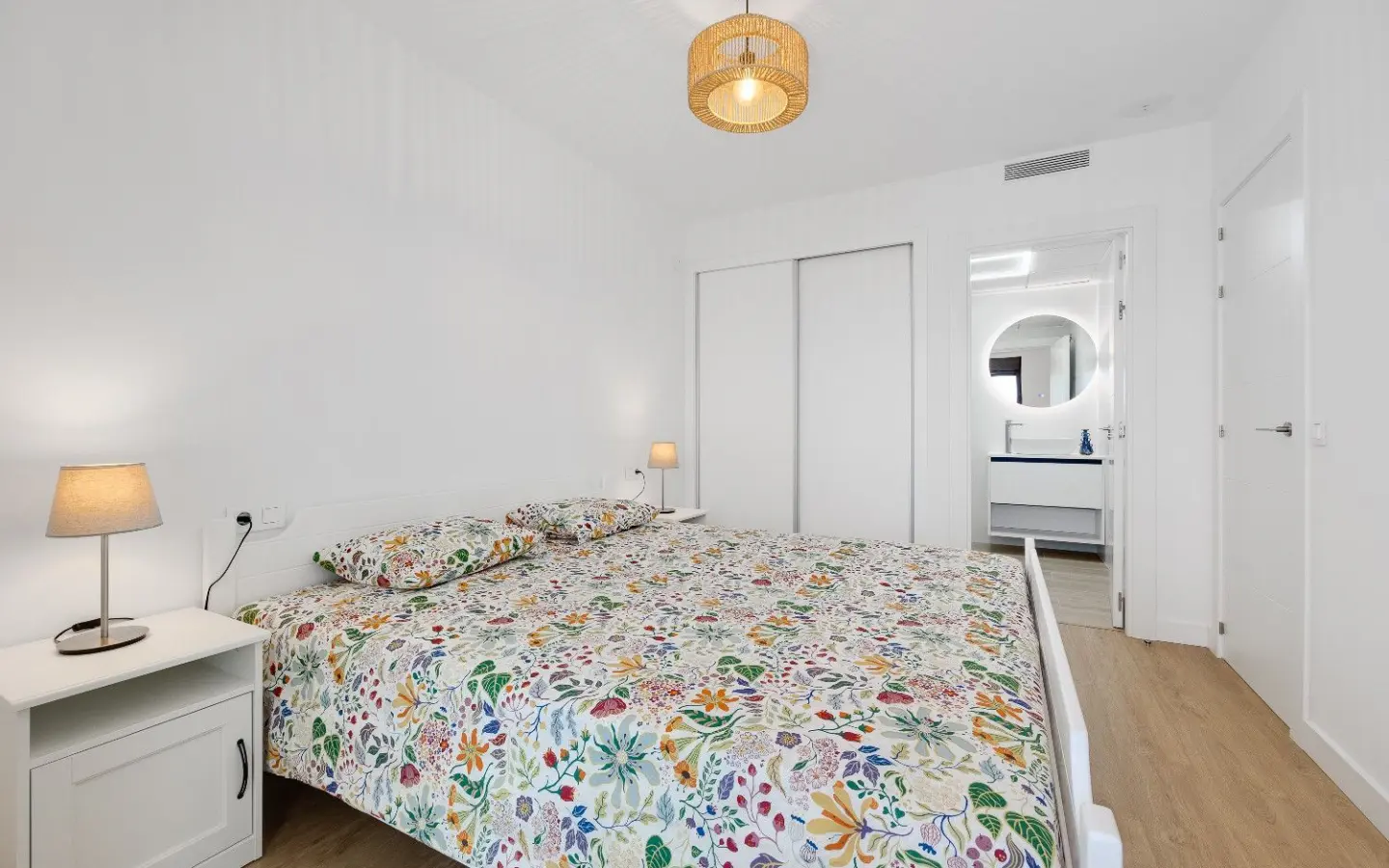 Apartment Of 80 M² In Orihuela Costa, Spain