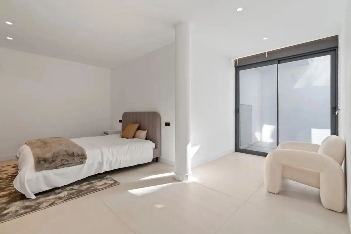 Terraced House Of 206 M² With Sea Views In Estepona, Spain