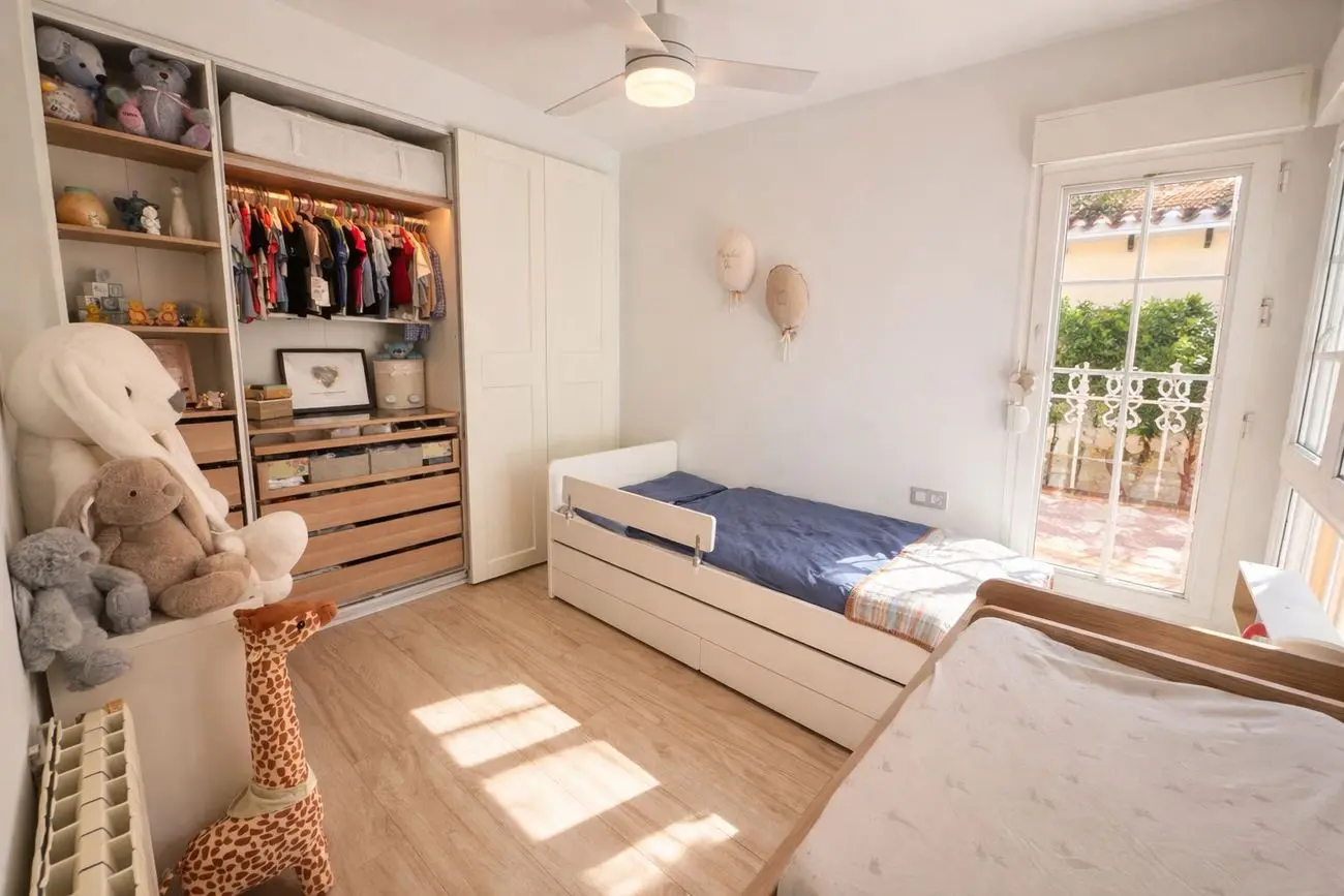 Villa Of 160 M² With A Terrace In Orihuela Costa, Spain