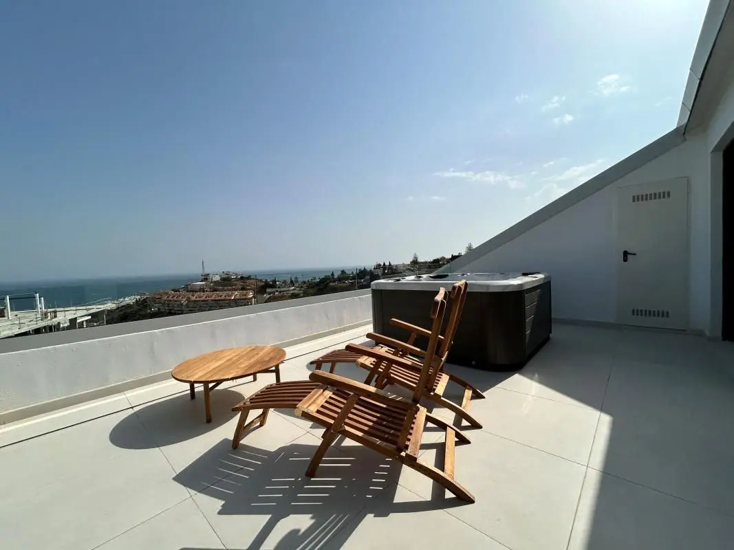 Apartment Of 124 M² In Fuengirola, Spain