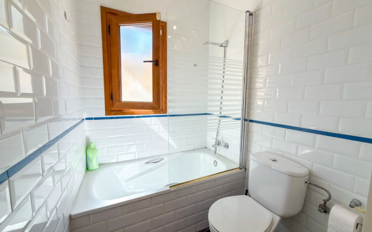 Villa Of 141 M² With Features In Algorfa, Spain