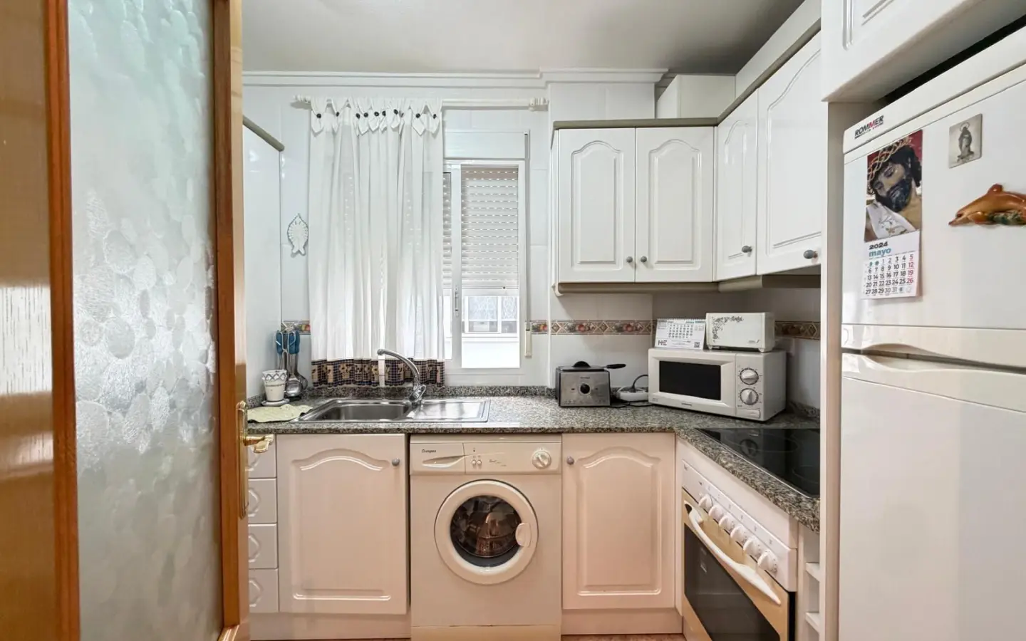 Apartment Of 79 M² In Torrevieja, Spain