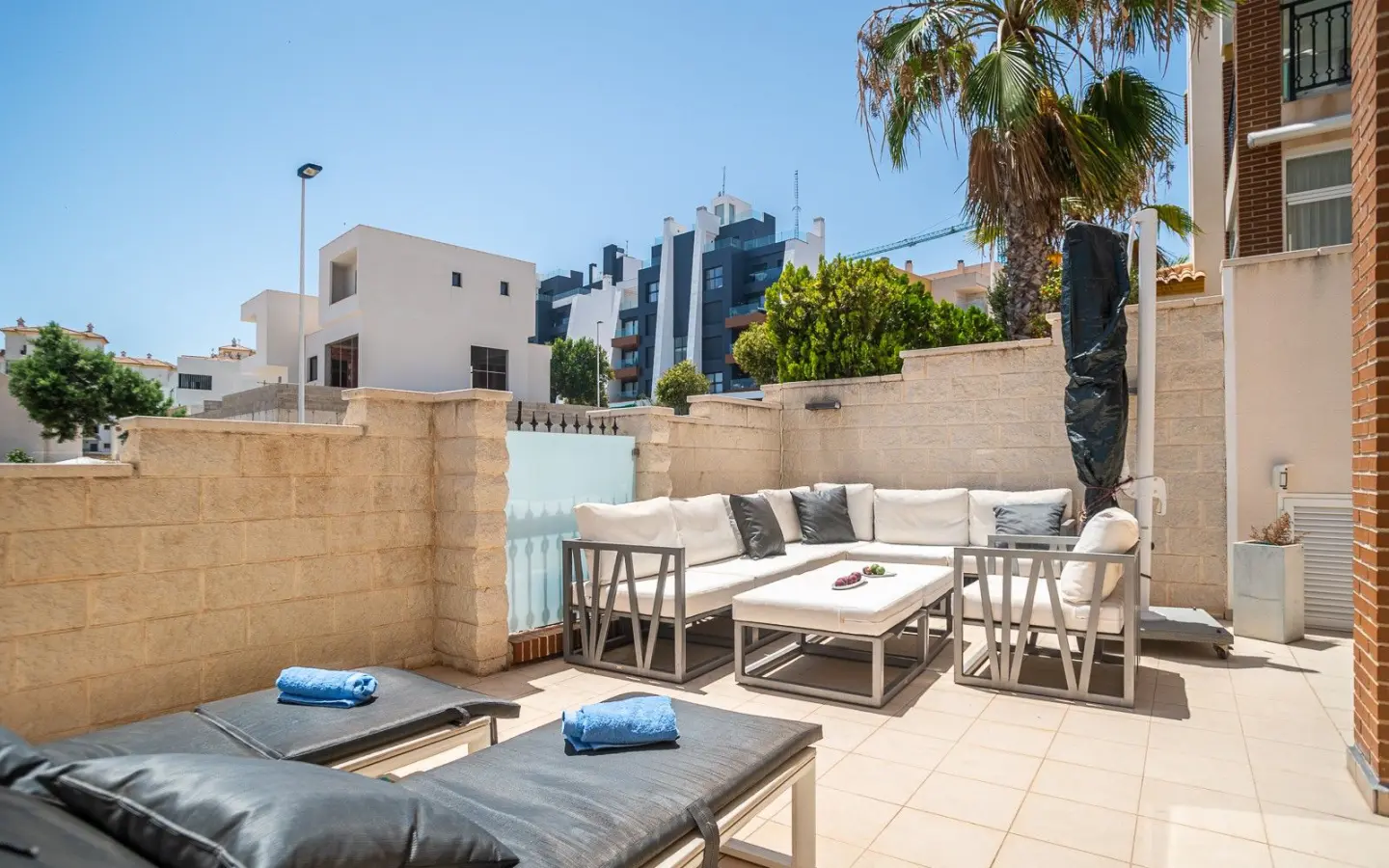 Apartment Of 70 M² In Guardamar Del Segura, Spain