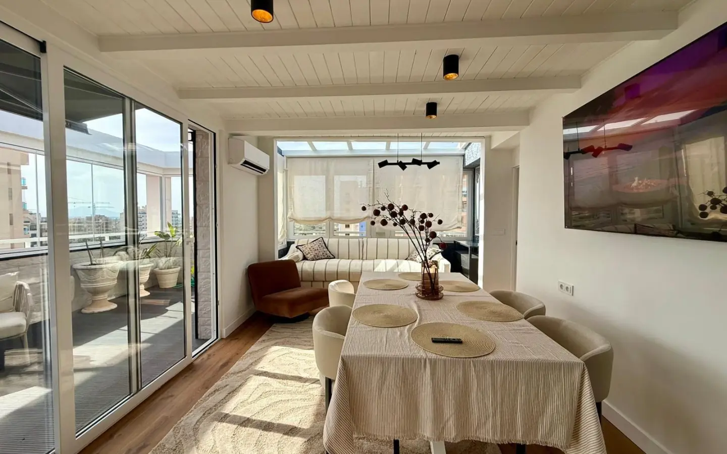 Apartment Of 150 M² In Guardamar Del Segura