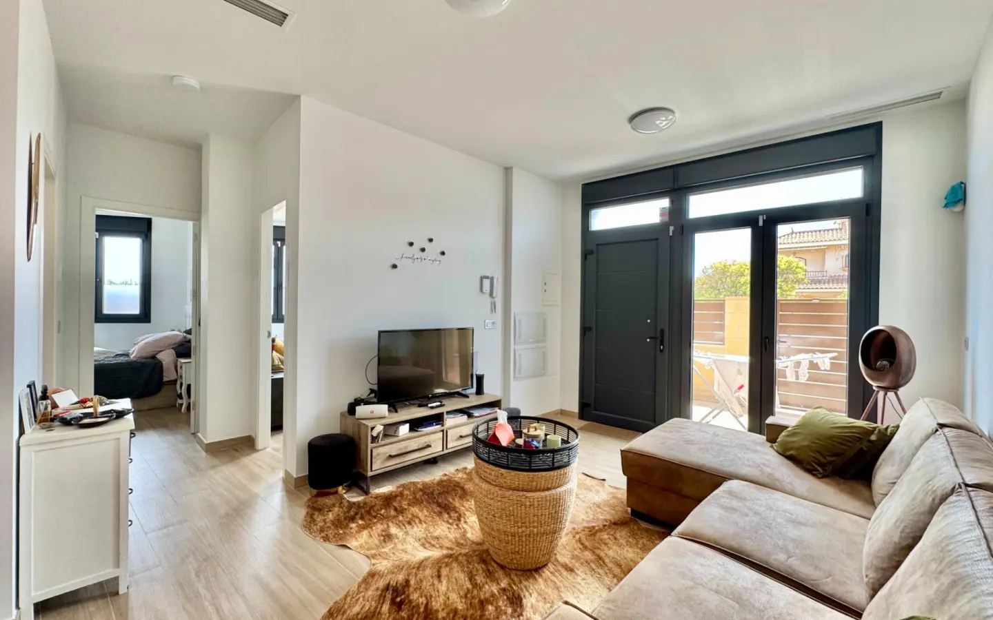 Apartment Of 75 M² In Santiago De La Ribera, Spain