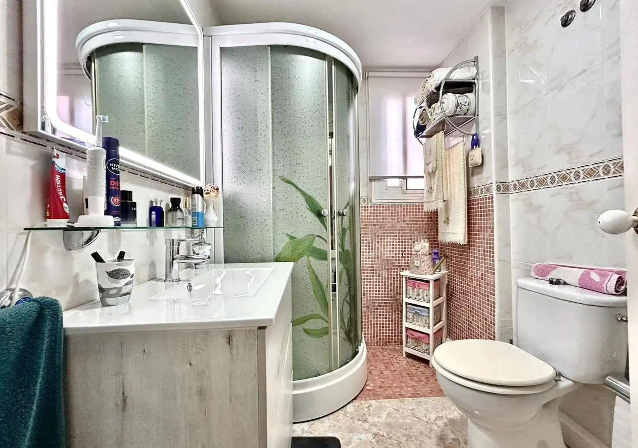 House Of 71 M² In Torrevieja, Spain