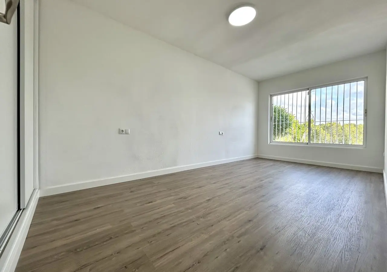Apartment Of 58 M² In Orihuela Costa, Spain