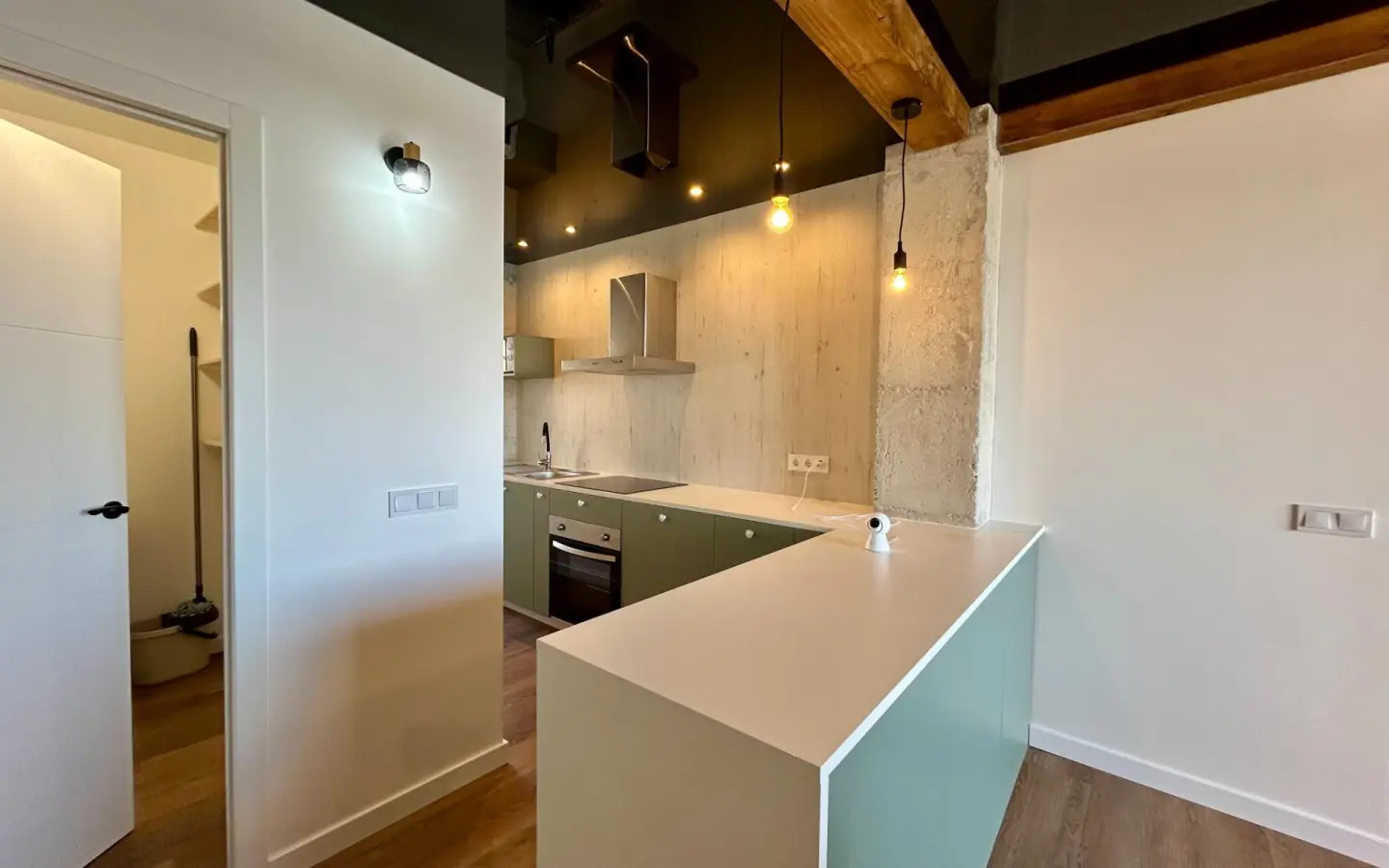 Apartment Of 77 M² With Mediter Real Estate In Torrevieja, Spain