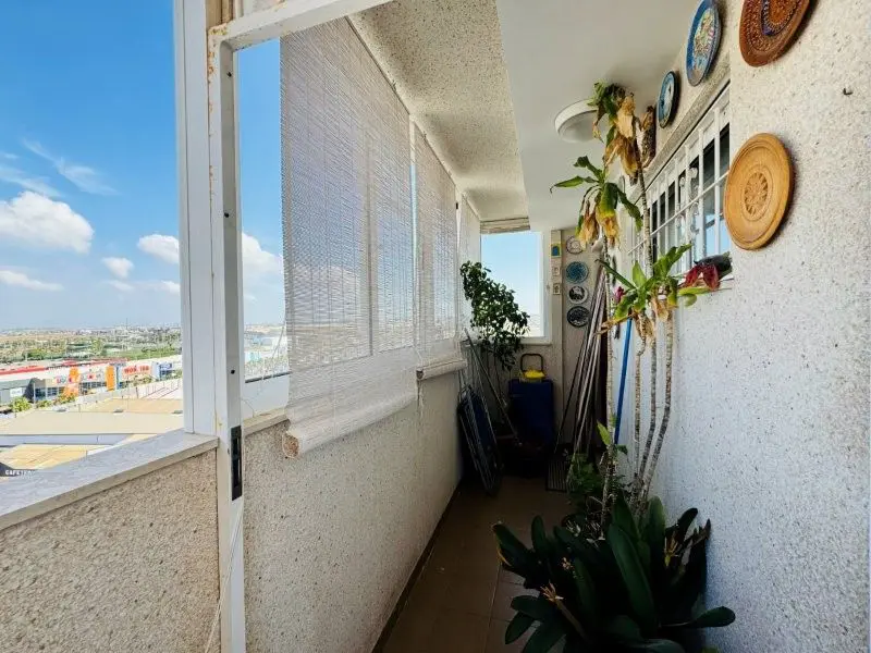 Apartment Of 63 M² In Torrevieja, Spain