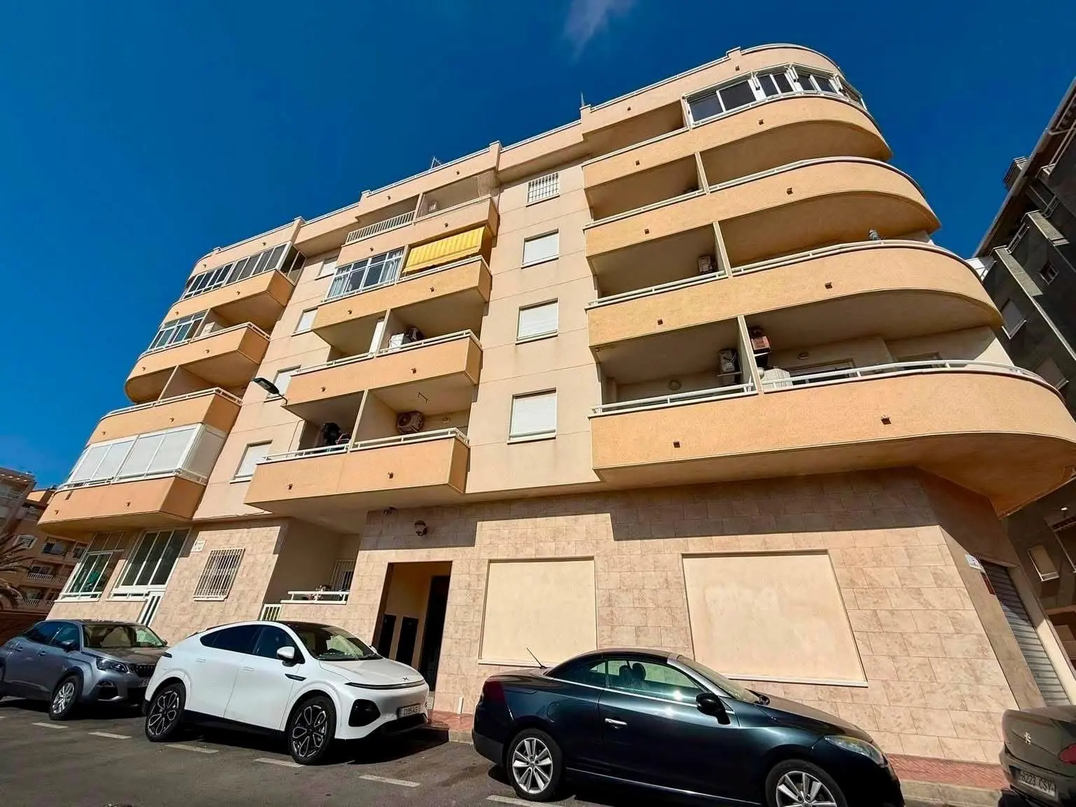 Apartment Of 64 M² In Torrevieja, Spain