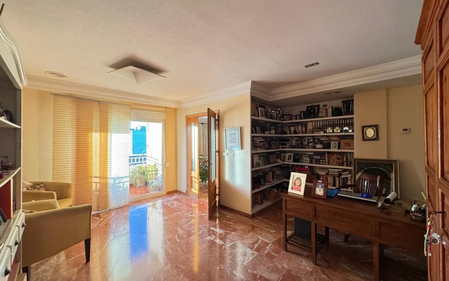 Apartment Of 256 M² In Torrevieja, Spain