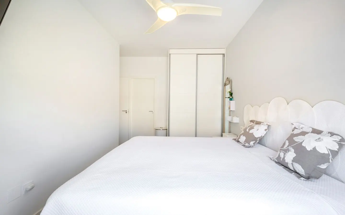 Apartment Of 120 M² In Pilar De La Horadada, Spain