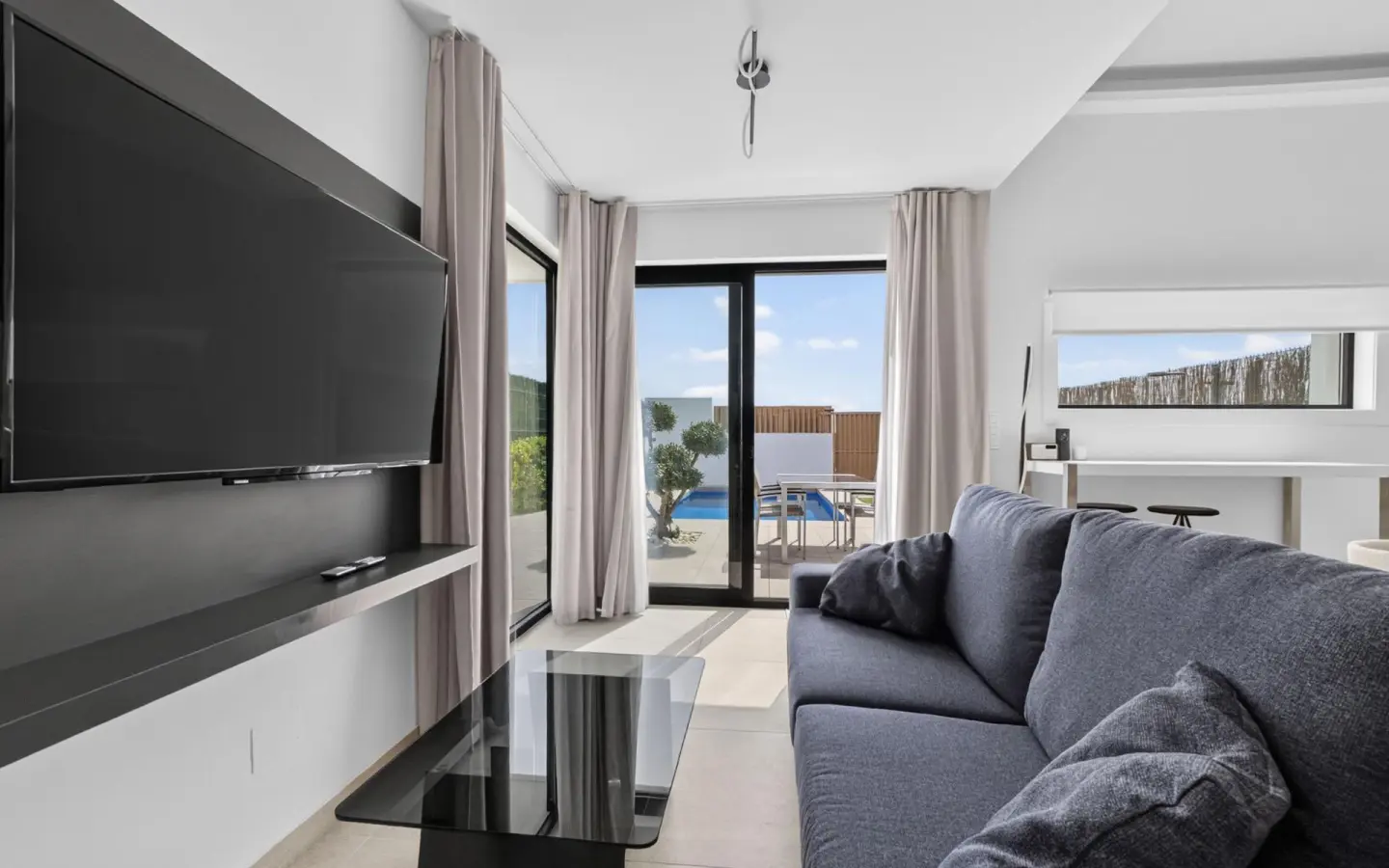 Villa Of 178 M² With Sea Views In Guardamar Del Segura