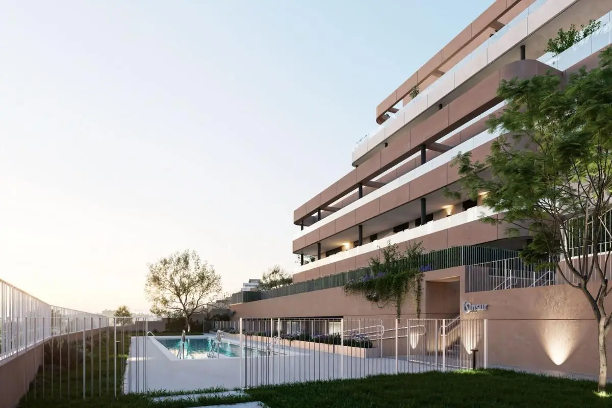 Apartment Of 72 M² With Sea Views In Estepona