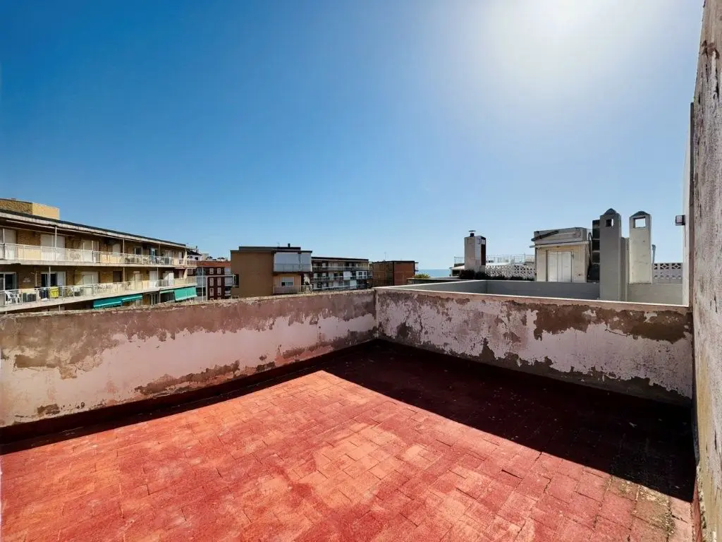 3-bedroom Duplex In Torrevieja, Spain (95 M²)