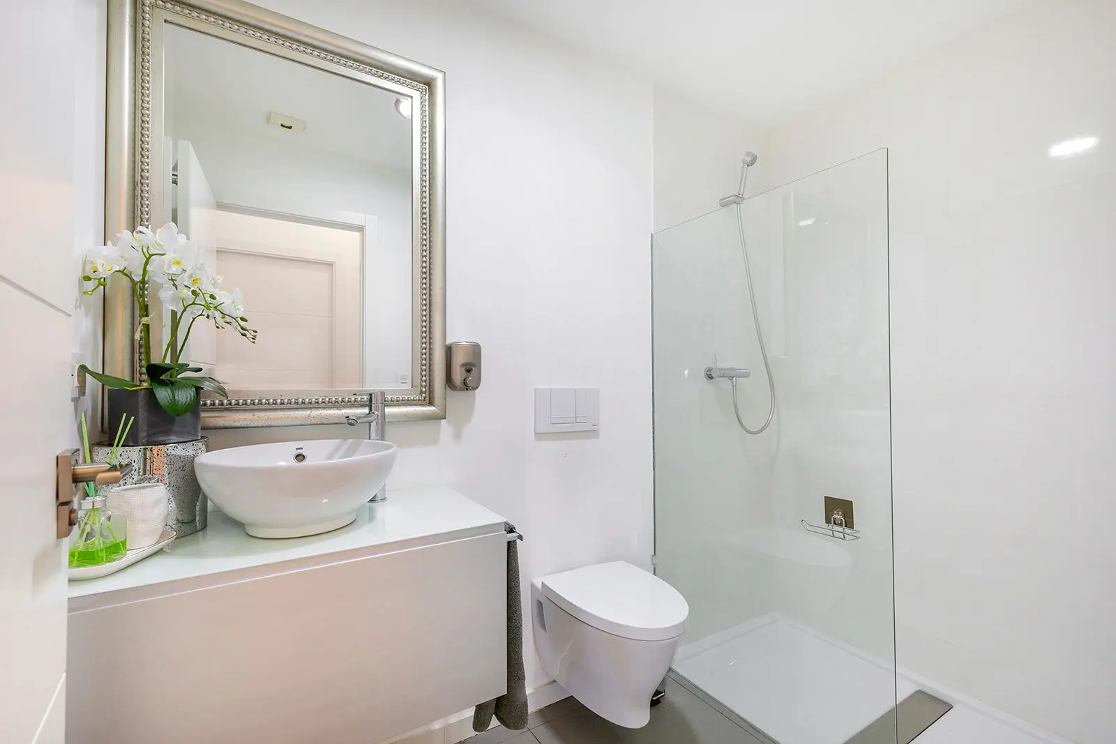 Apartment Of 120 M² In Pilar De La Horadada, Spain