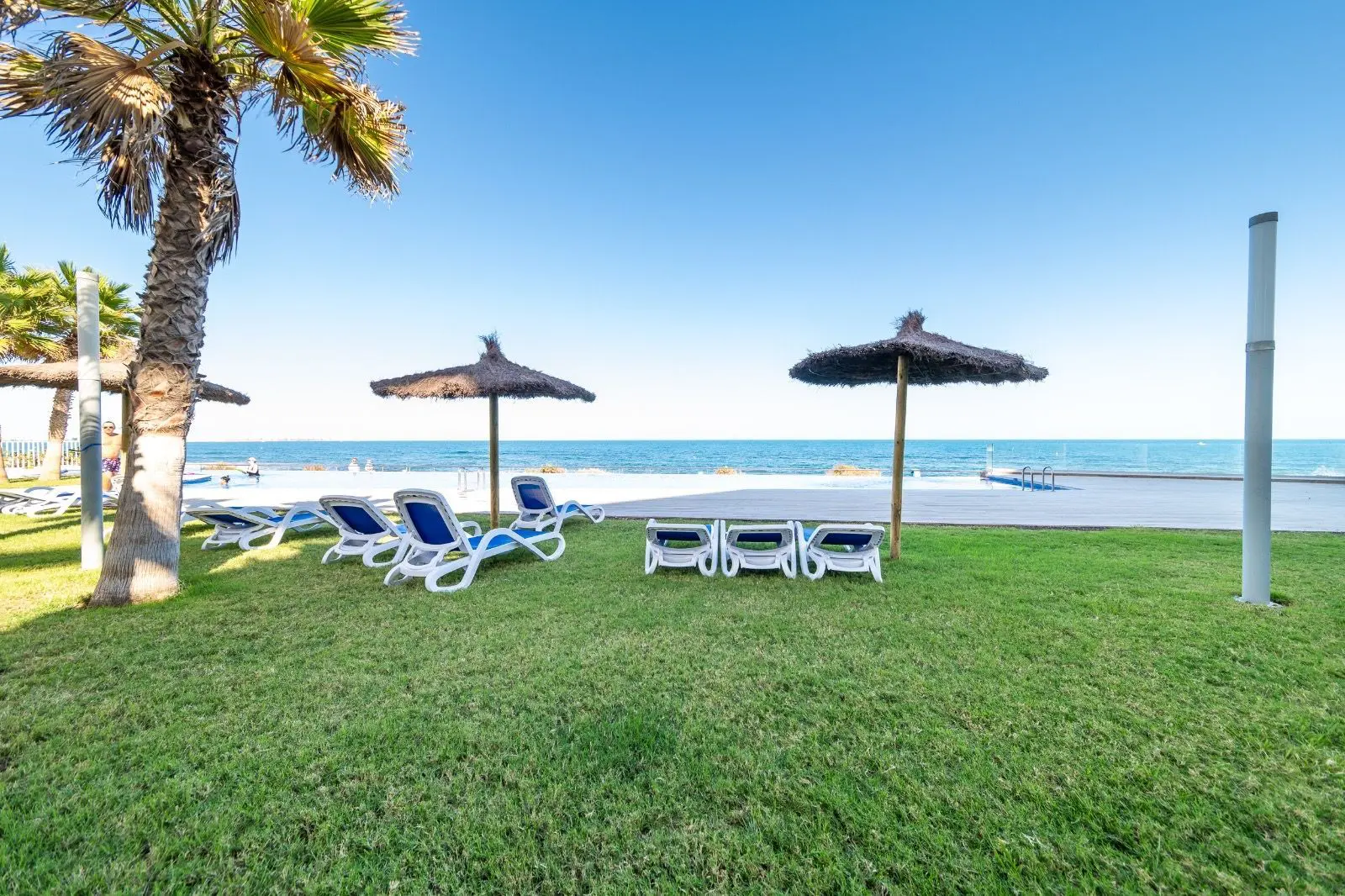 Apartment Of 90 M² In Torrevieja, Spain