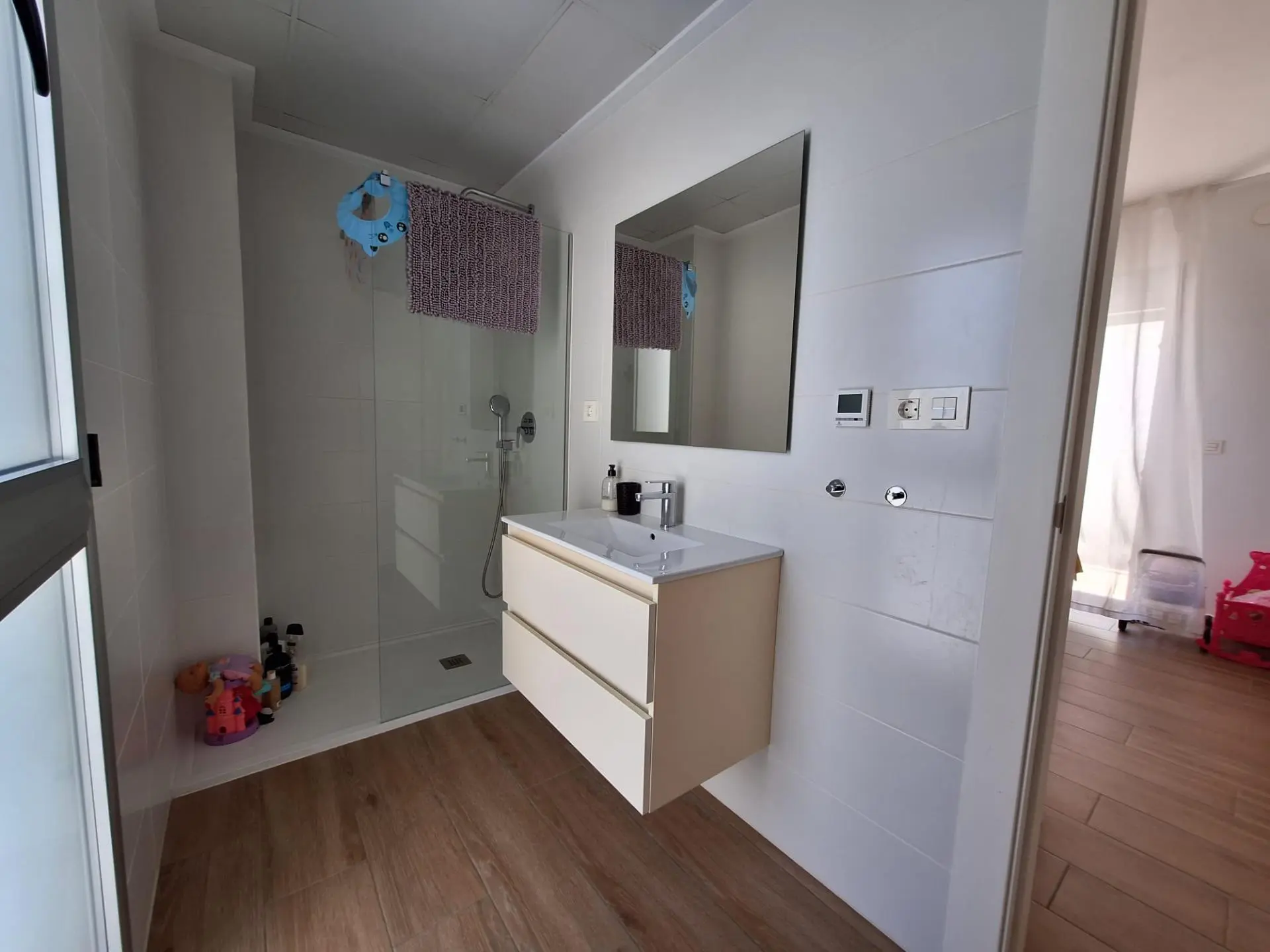Villa Of 0 M² With Mediter Real Estate In Torrevieja, Spain