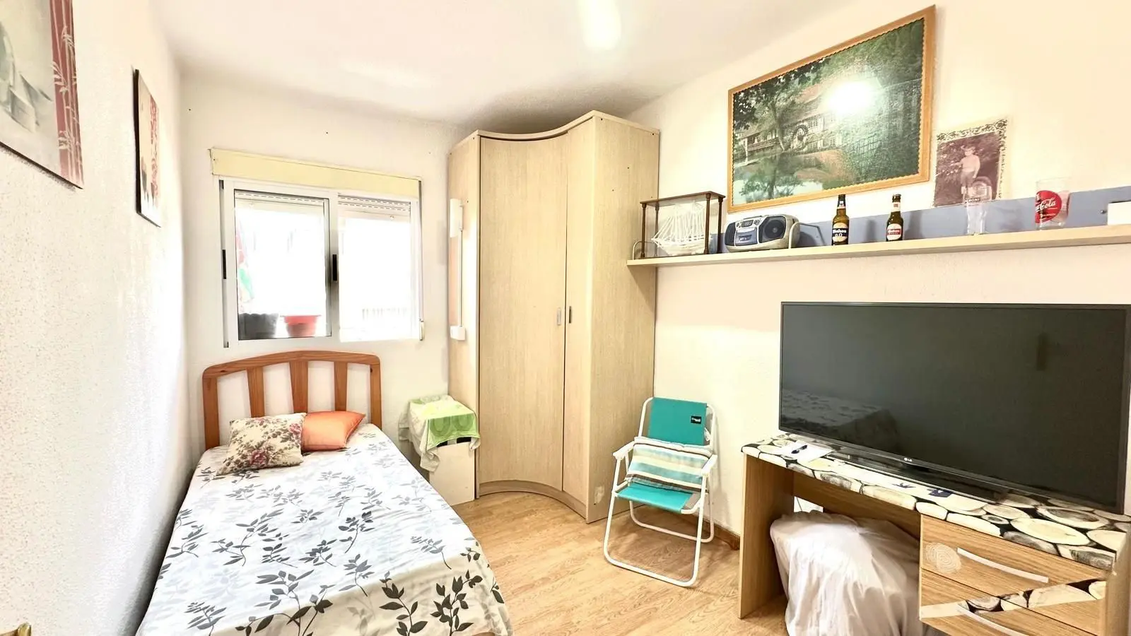 Apartment Of 90 M² With Sea View In Torrevieja, Spain