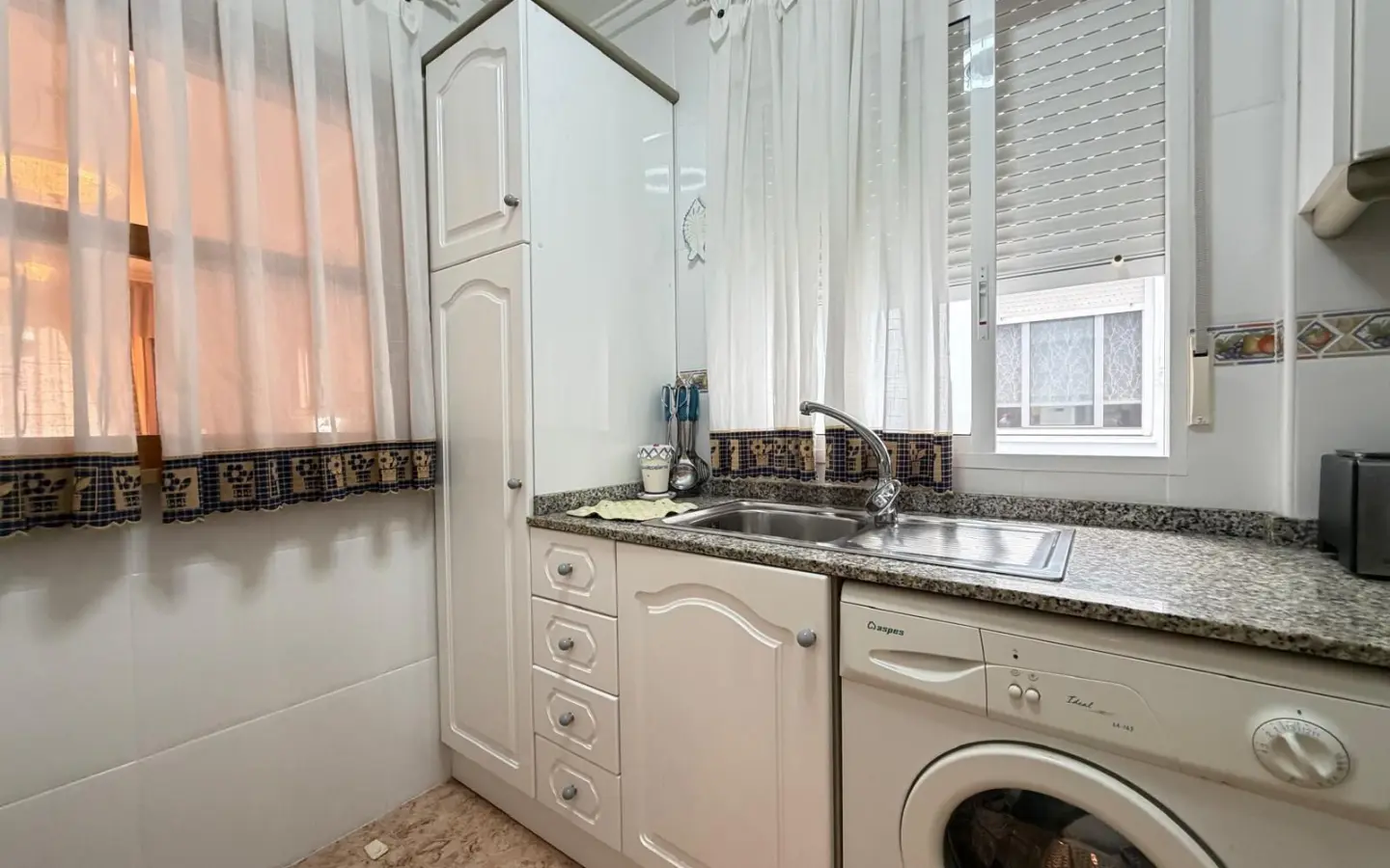 Apartment Of 79 M² In Torrevieja, Spain
