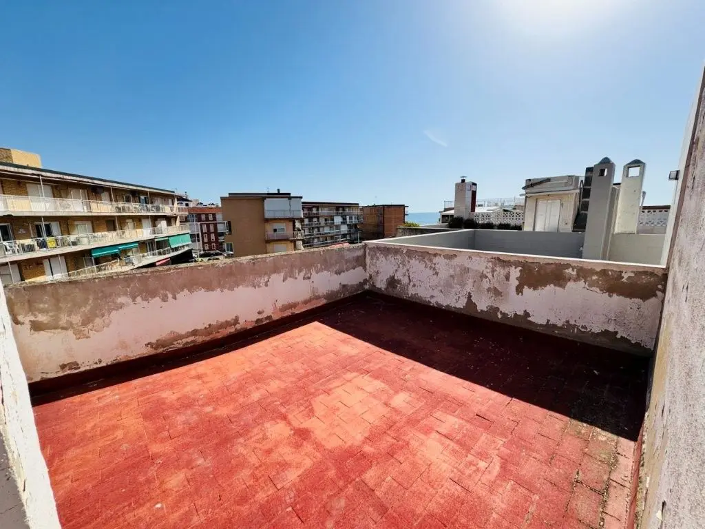 3-bedroom Duplex In Torrevieja, Spain (95 M²)