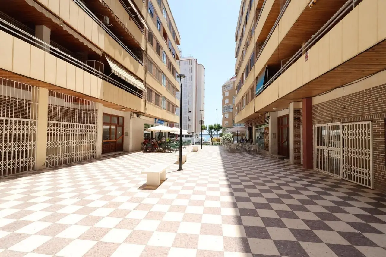 Apartment Of 105 M² In Torrevieja, Spain