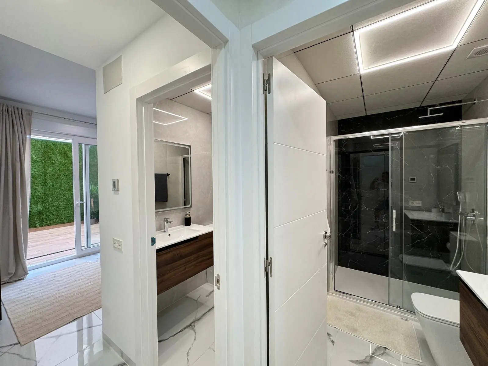 Apartment Of 67 M² In Torrevieja, Spain